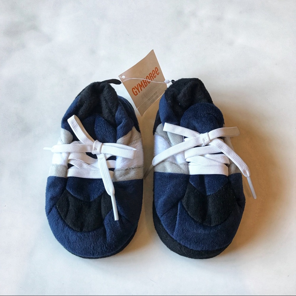 NWT New Gymboree blue slippers boys 11-12
